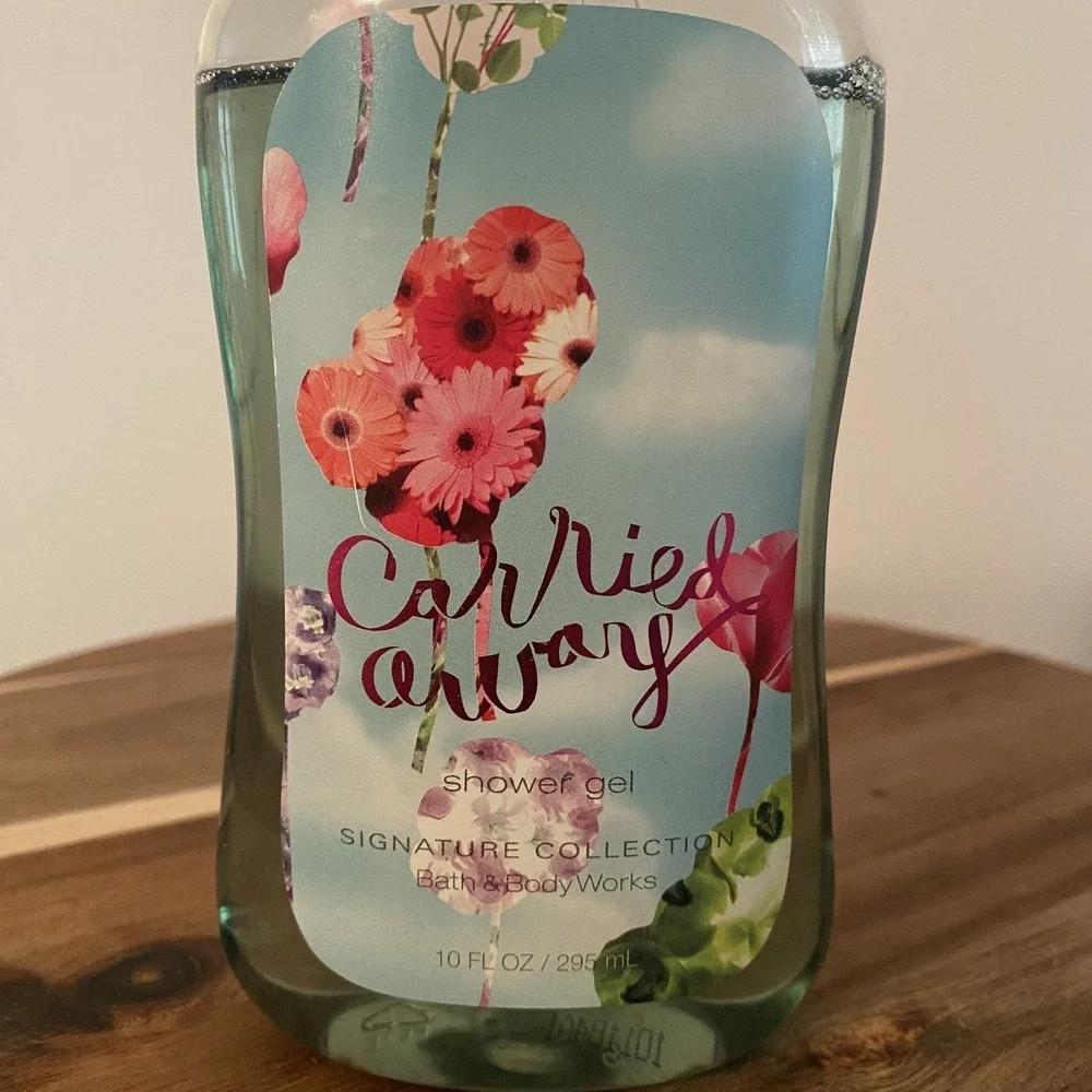 Retired Original Bath & Body Works Carried Away Shower Gel 10 Fl Oz NEW